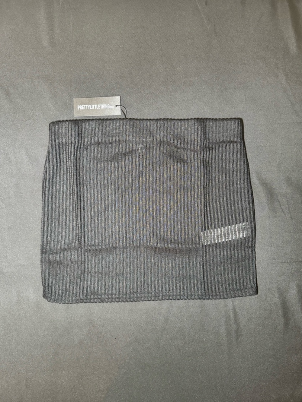 PrettyLittleThing Black Ribbed High-Waist Mini Skirt- Size 6 Small